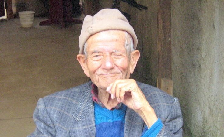 A smiling 95-year-old man from Santa Cruz, Chile (Credit: Diego Grez)