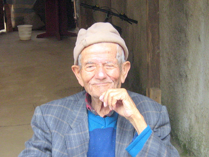 A smiling 95-year-old man from Santa Cruz, Chile (Credit: Diego Grez)