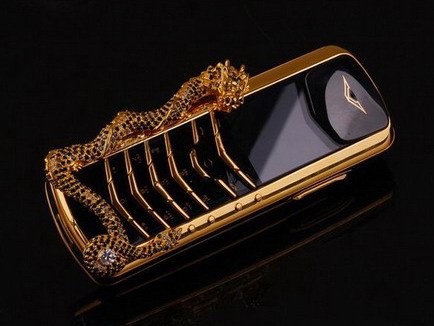 Vertu Cobra phone is a limited edition cell phone that so far only 8 ever made. This cell phone is produced by Boucheron, a French jeweler (Credit: Vertu)