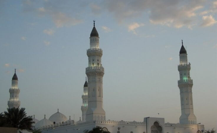 Masjid al-Quba, the oldest mosque in the world, at dawn in Medina Saudi Arabia (Credit: Abdelrhman 1990 via en.wikipedia.org)