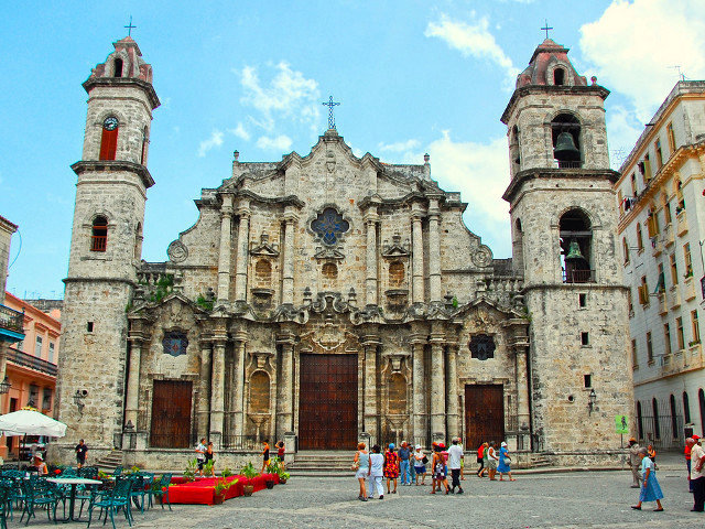 The Cathedral of Saint Christopher in Havana, Cuba, March 13, 2011 (Credit: Gabriel Rodriguez via Flickr)