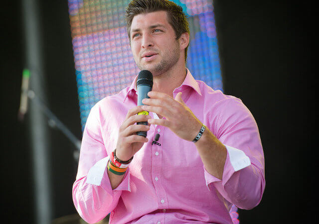 NFL quarterback Tim Tebow addresses a crowd of 15,000 worshippers at Celebration Church's Easter on the Hill service in Georgetown Texas on Easter Sunday, April 8, 2012 (Credit: David Weaver via Flickr)