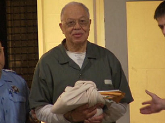 Raw video of former abortion doctor Kermit Gosnell heading back to jail after being found guilty on three of four counts of first-degree murder involving the deaths of four babies. He was also found guilty of involuntary manslaughter in the death of a former patient (Credit: NBC 10 Philadelphia)