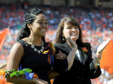 Molly Anne Dutton, left, is announced as Auburn University homecoming queen Saturday, Oct. 12, 2013, during halftime of the Western Carolina game at the Jordan-Hare Stadium in Auburn, Ala. (Credit: Julie Bennett via al.com)