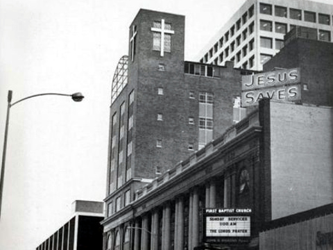 An old black and white photo of First Baptist Church Houston, downtown on Lamar Street, taken in the 1970s (Credit: Houston First Baptist Church via Houston Chronicle)