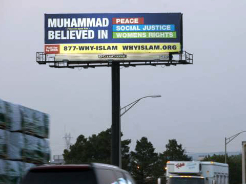 A billboard, near the Vince Lombardi Service Plaza in New Jersey, on the way to the George Washington Bridge on I-95, bears the message: Muhammad believed in peace, social justice, women's right, August 31, 2015 (Credit: Jennifer Brown/The Record via NorthJersey.com)