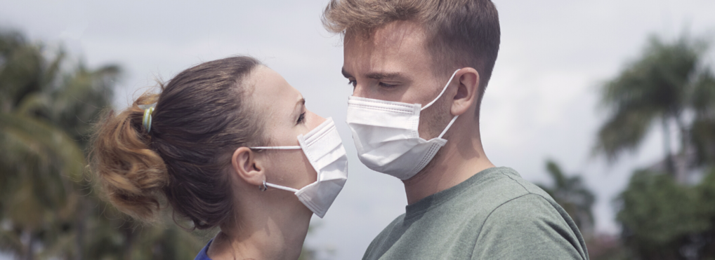 Honeymooners quarantined 27 days