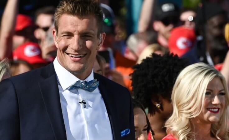 Why Rob Gronkowski is reuniting with Tom Brady: Two ways to redeem the pandemic