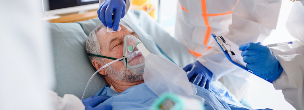 A doctor saves the man who saved him