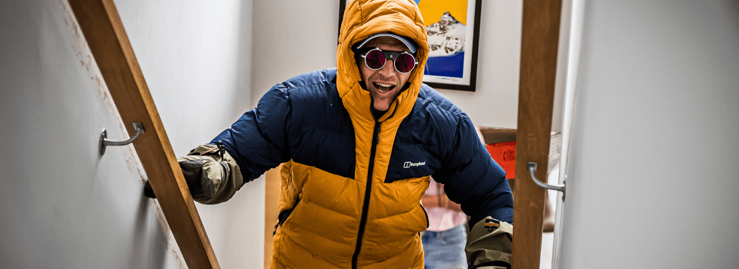 Quadriplegic climbs Mount Everest at home