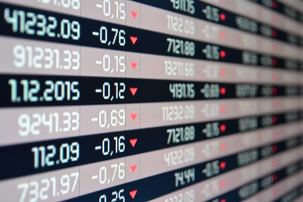 Stock market in decline, recession