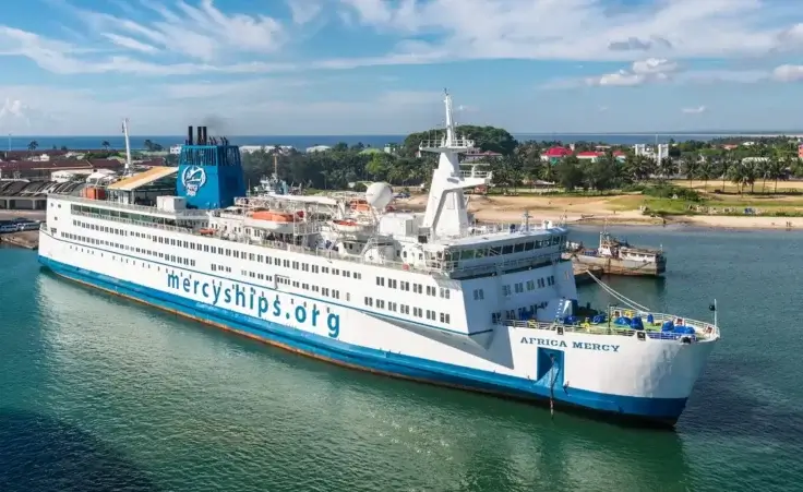 Toamasina, Madagascar - December 22, 2017: Hospital ship Africa Mercy in the port of Toamasina (Tamatave), Madagascar. The Africa Mercy is currently the largest civilian hospital ship in the world. Mercyships.org By Val Traveller/stock.adobe.com