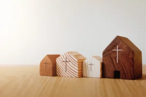Little wooden churches. By Win/stock.adobe.com. spiritual renewal