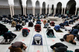 Prayer at the Paris Great Mosque, France By Julian/stock.adobe.com. Muslim Brotherhood