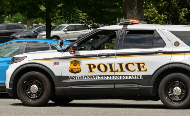 Washington DC: Close up view of the side of a police patrol car used by the United States Secret Service Uniformed Division By Cerib/stock.adobe.com