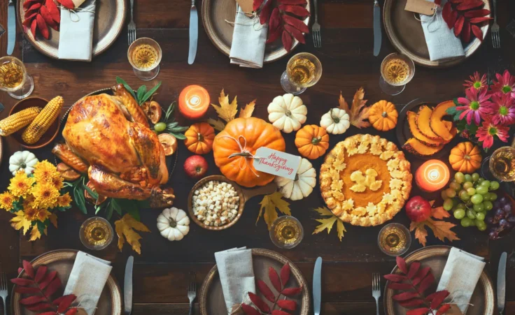 Traditional Thanksgiving dinner celebration. By AlexanderRaths/stock.adobe.com