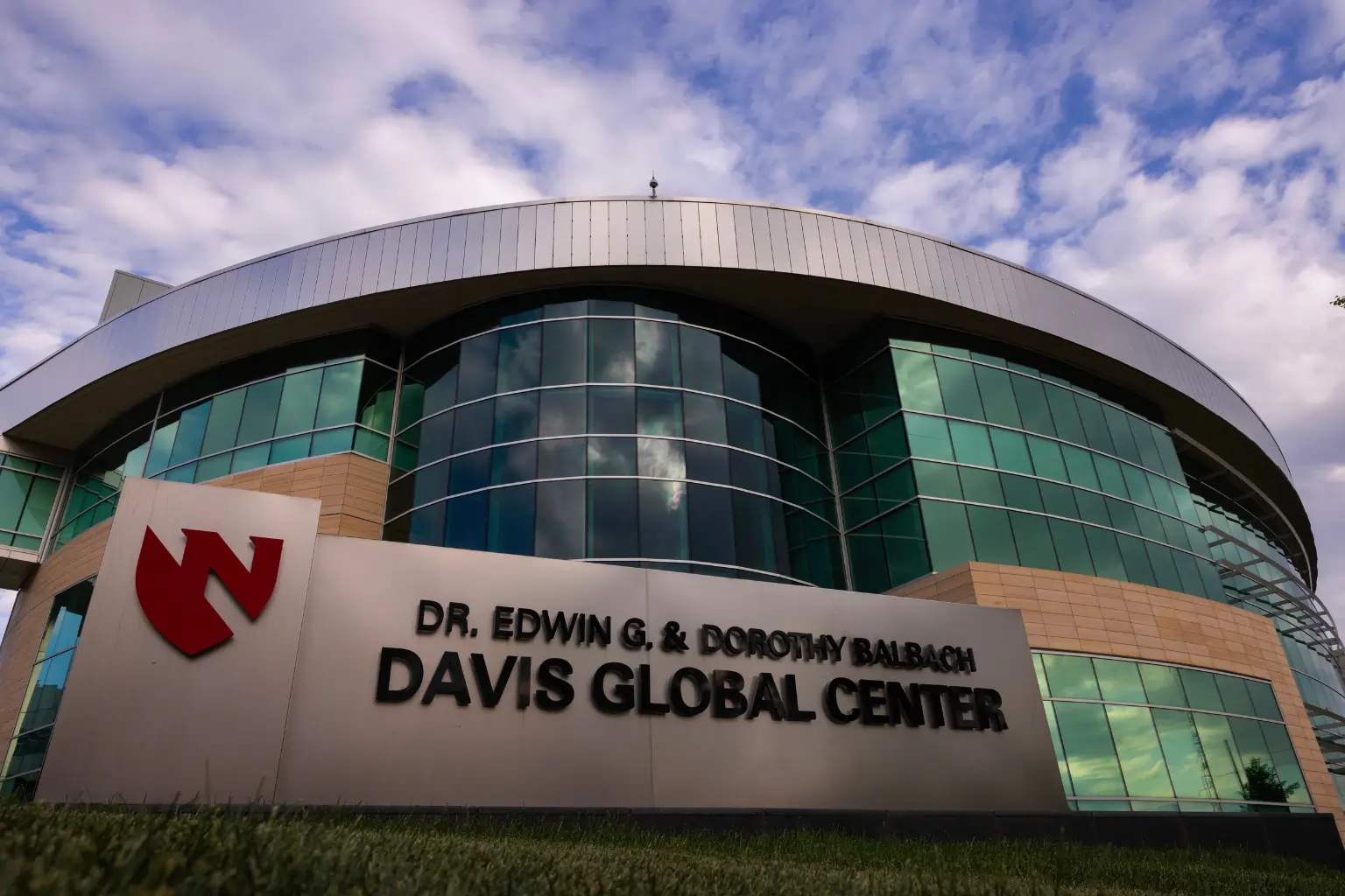 American passengers exposed to hantavirus return to the US